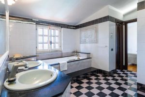 Hotel con Jacuzzi in camera Anzio
