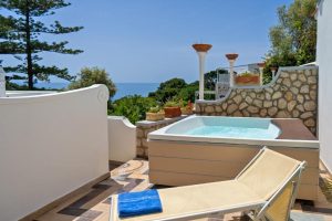Hotel con Jacuzzi in camera Capri