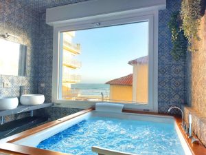 Hotel con Jacuzzi in camera Nettuno