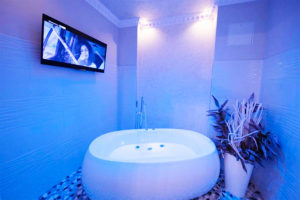 Jacuzzi Albergo Rossini 1936 Small & Charming