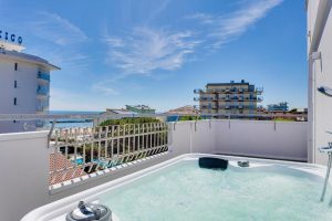 Hotel con Jacuzzi in Camera Bellaria-Igea Marina