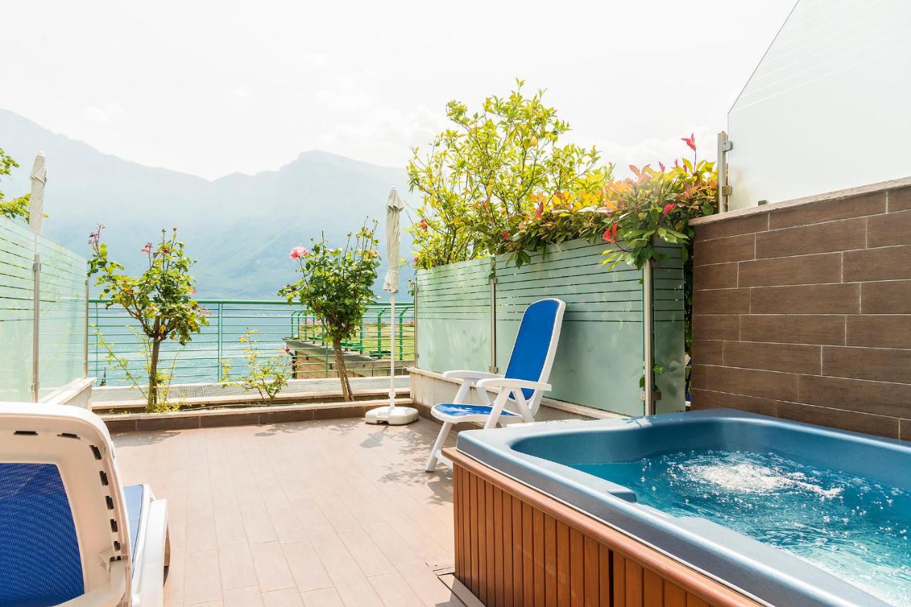 Jacuzzi Garda Suite Hotel Lago di Garda