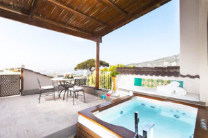 Jacuzzi Grand Hotel Cocumella